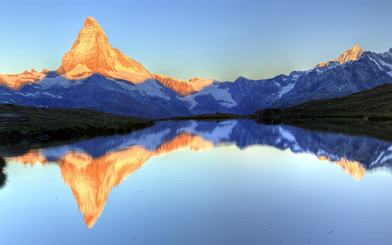 Windows 8 offiziellen Panorama Tapete, Wellen, Wälder, majestätische Berge #20 - 1280x800