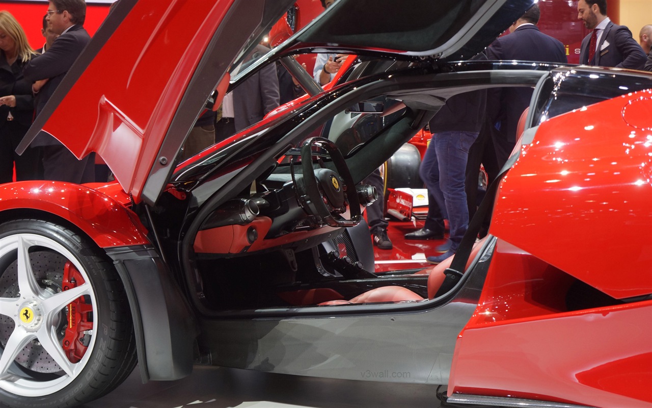 2013 Ferrari LaFerrari красного суперкара HD обои #18 - 1280x800