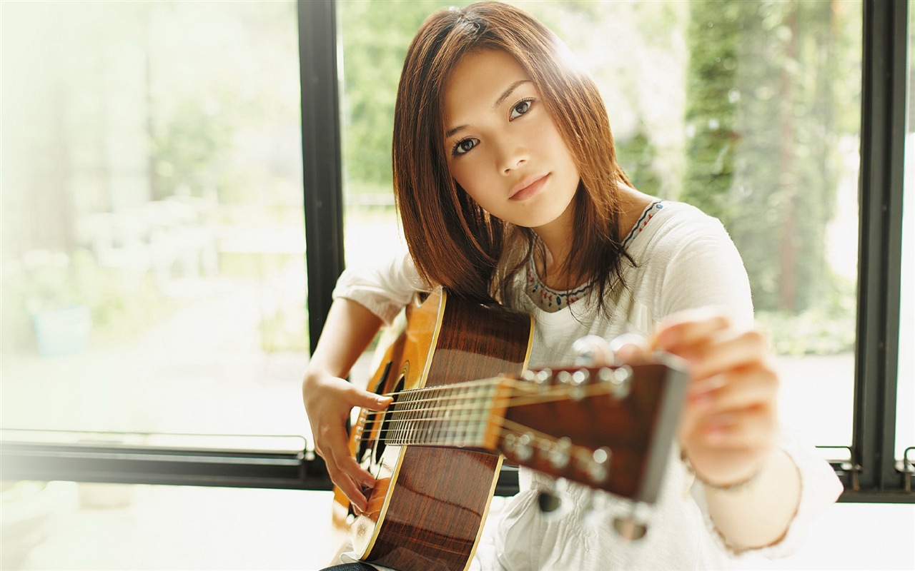 Cantante japonesa Yoshioka Yui fondos de pantalla HD #1 - 1280x800