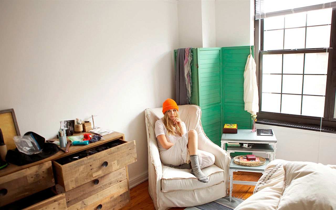 Elizabeth Olsen HD wallpapers #14 - 1280x800
