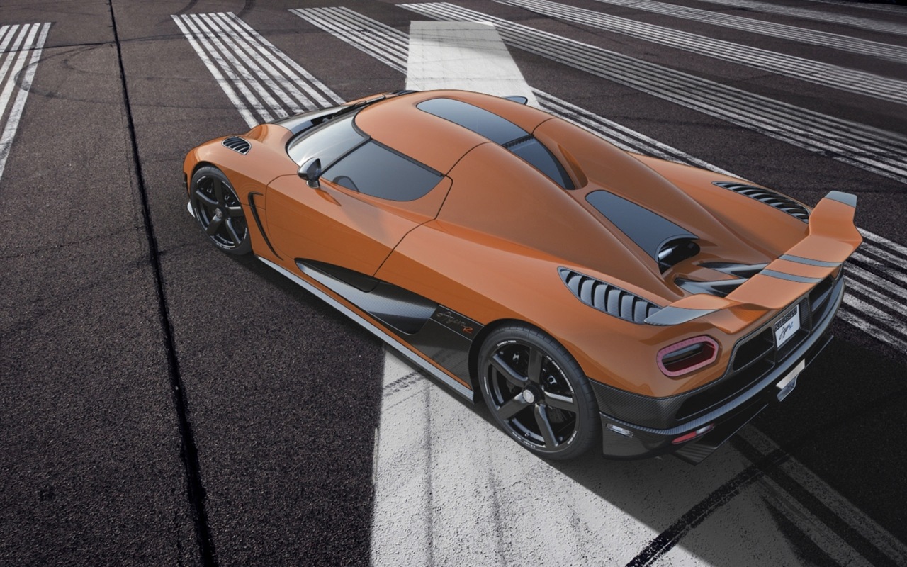 Koenigsegg 科尼赛克 超级跑车 高清壁纸2 - 1280x800