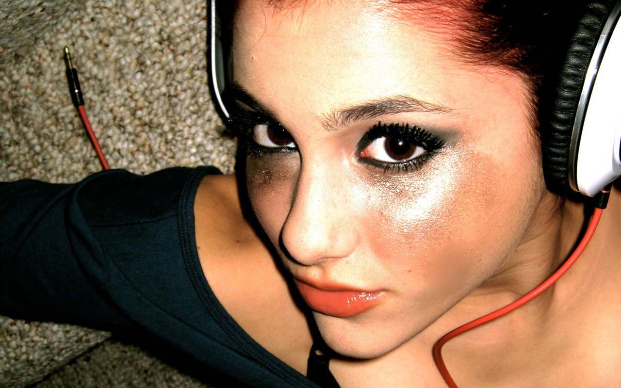 Ariana Grande HD tapety na plochu #5 - 1280x800