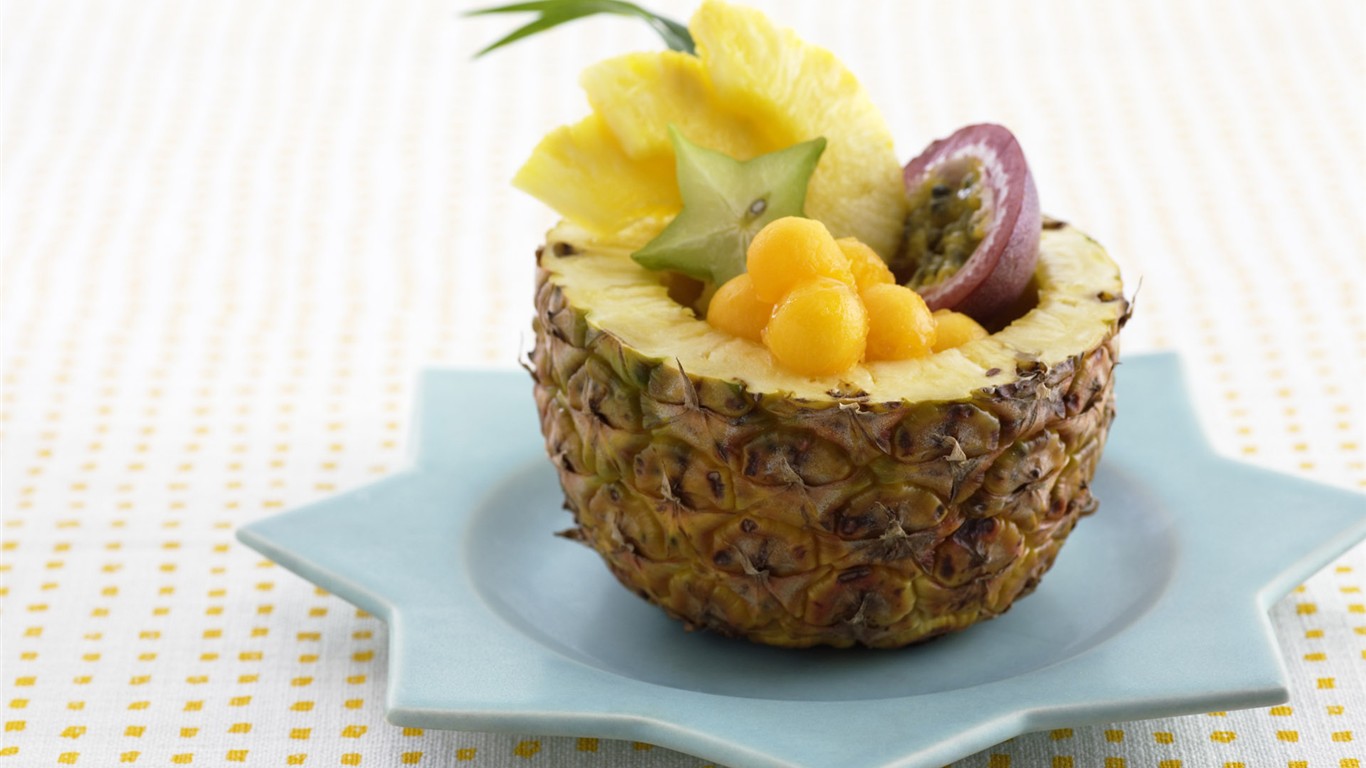 Fruit Dessert Wallpaper (2) #4 - 1366x768