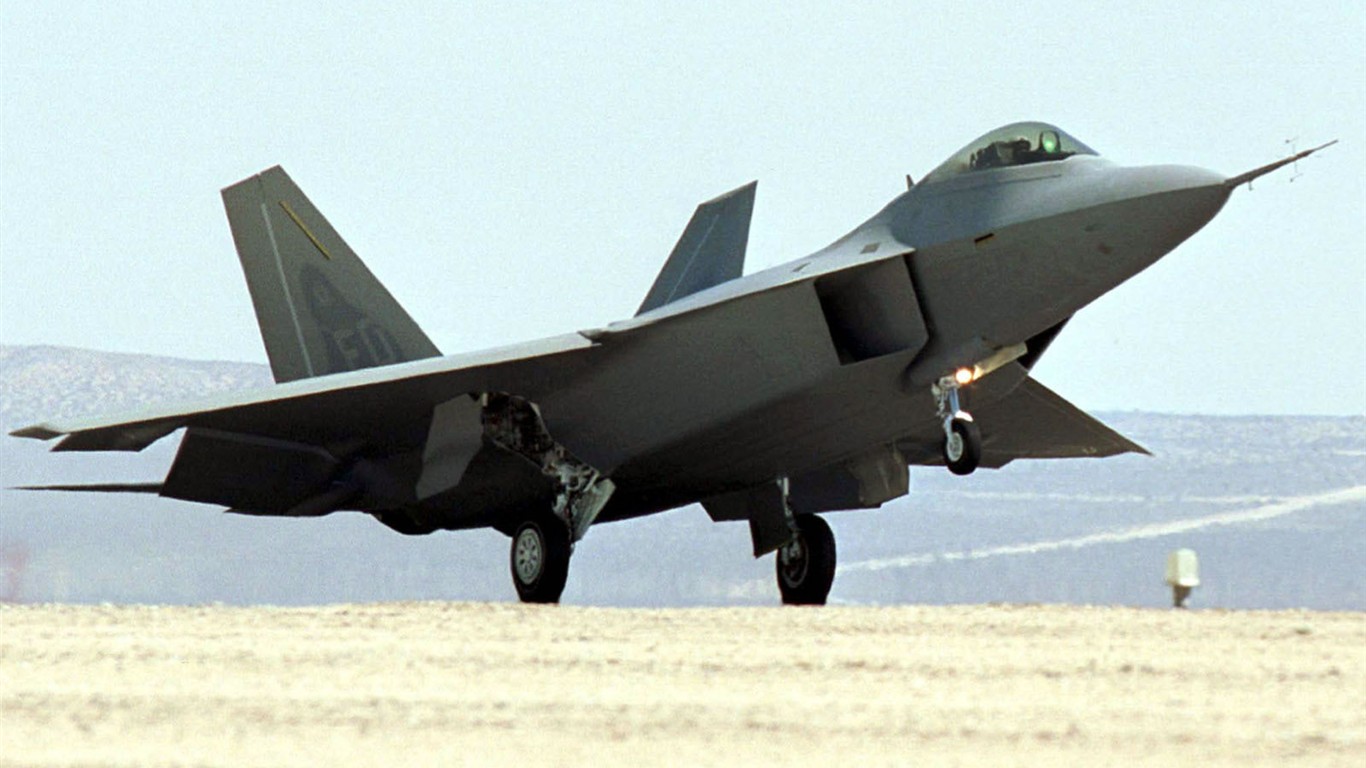 F-22 «Raptor» #2 - 1366x768