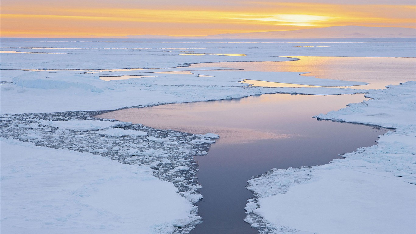 krásný východ slunce a západ slunce tapety #22 - 1366x768