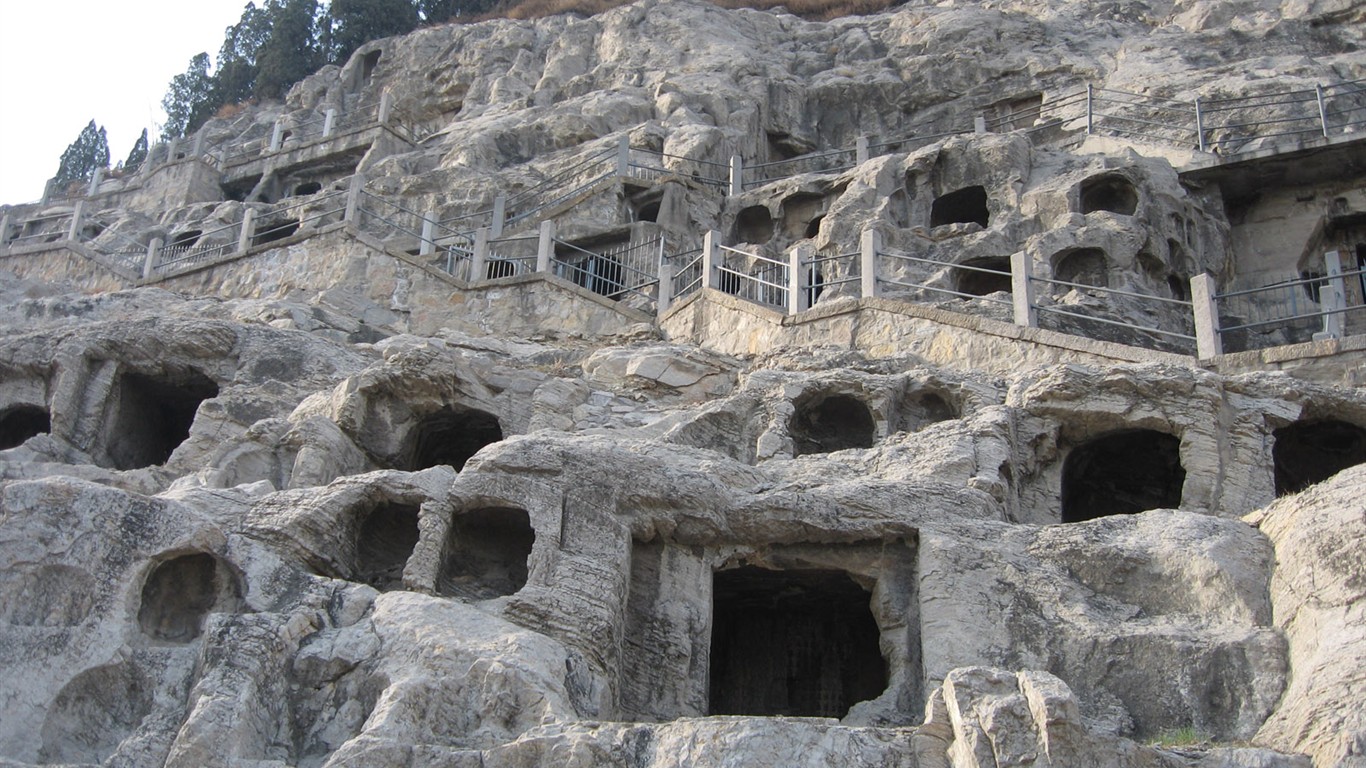 낙양, Longmen의 Grottoes는 배경 화면 #34 - 1366x768