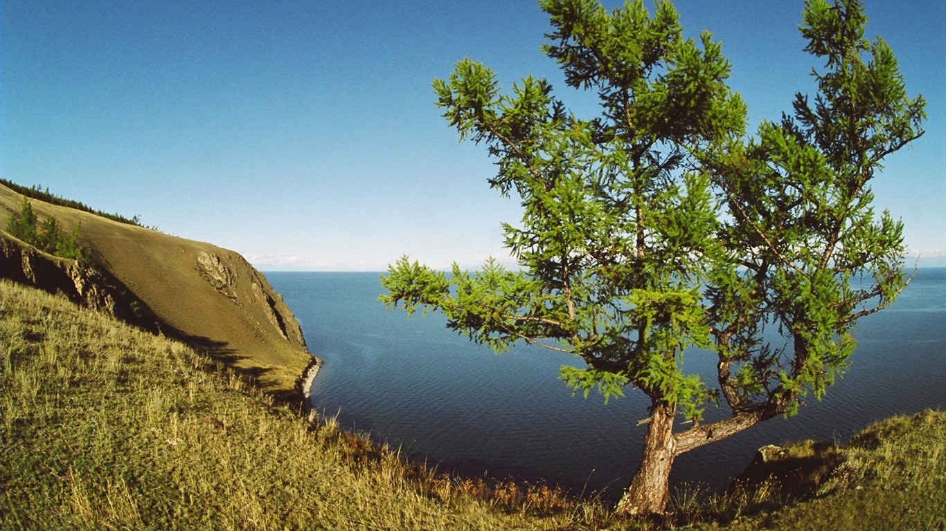 Hermoso paisaje natural en Siberia #1 - 1366x768