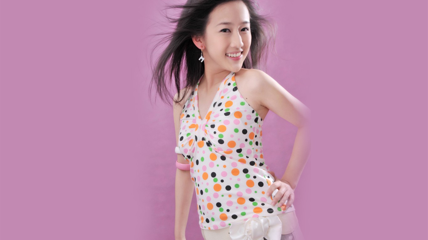 Liu Mei-obsahující tapety Happy dívka #2 - 1366x768