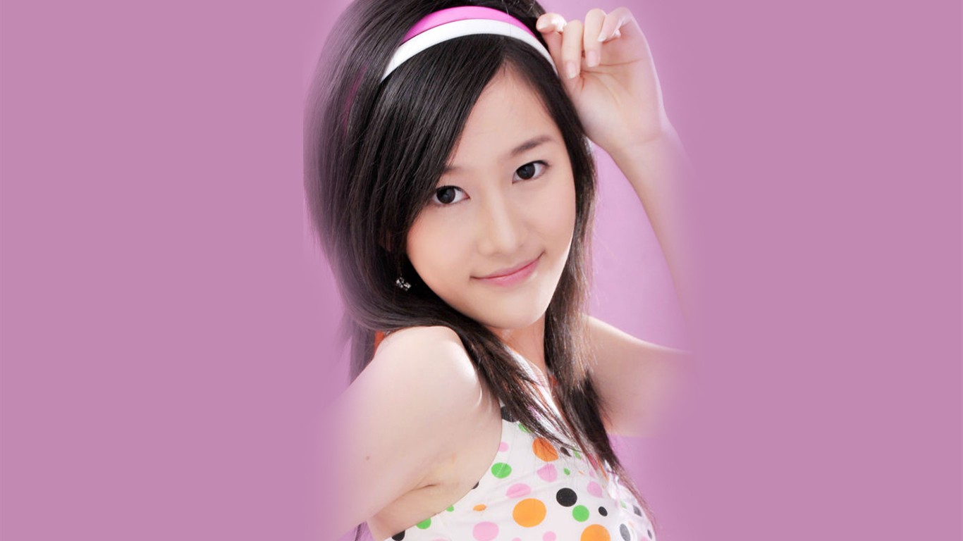 Liu Mei contenant wallpaper Happy Girl #3 - 1366x768