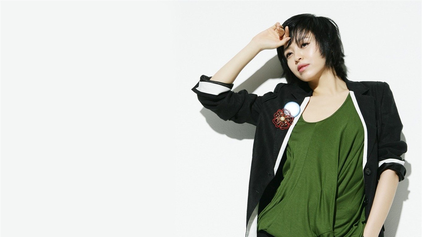 Instyle Corea del Sur Cubierta Modelo #11 - 1366x768