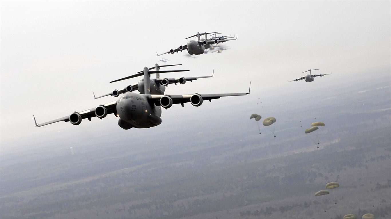 Wallpaper heroic military air equipment #12 - 1366x768