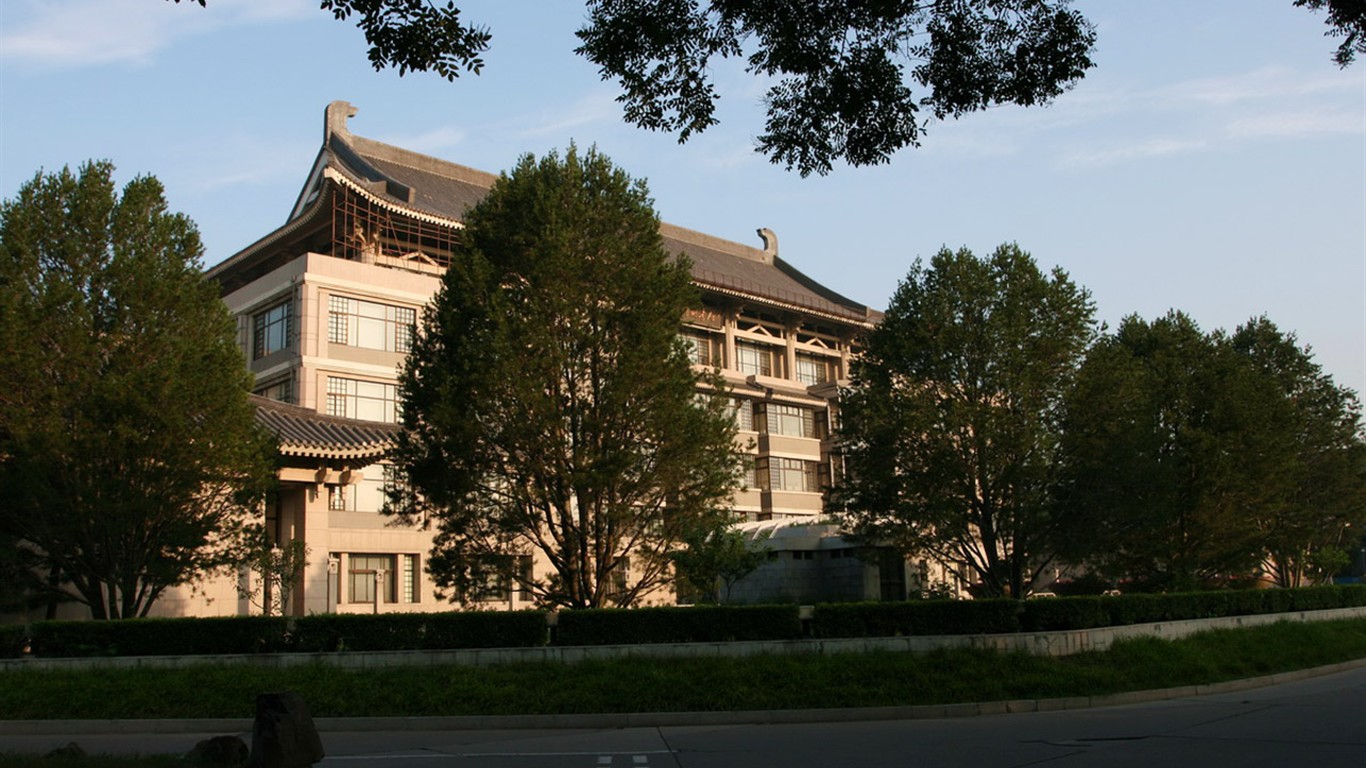 Glimpse of Peking University (Minghu Metasequoia works) #14 - 1366x768