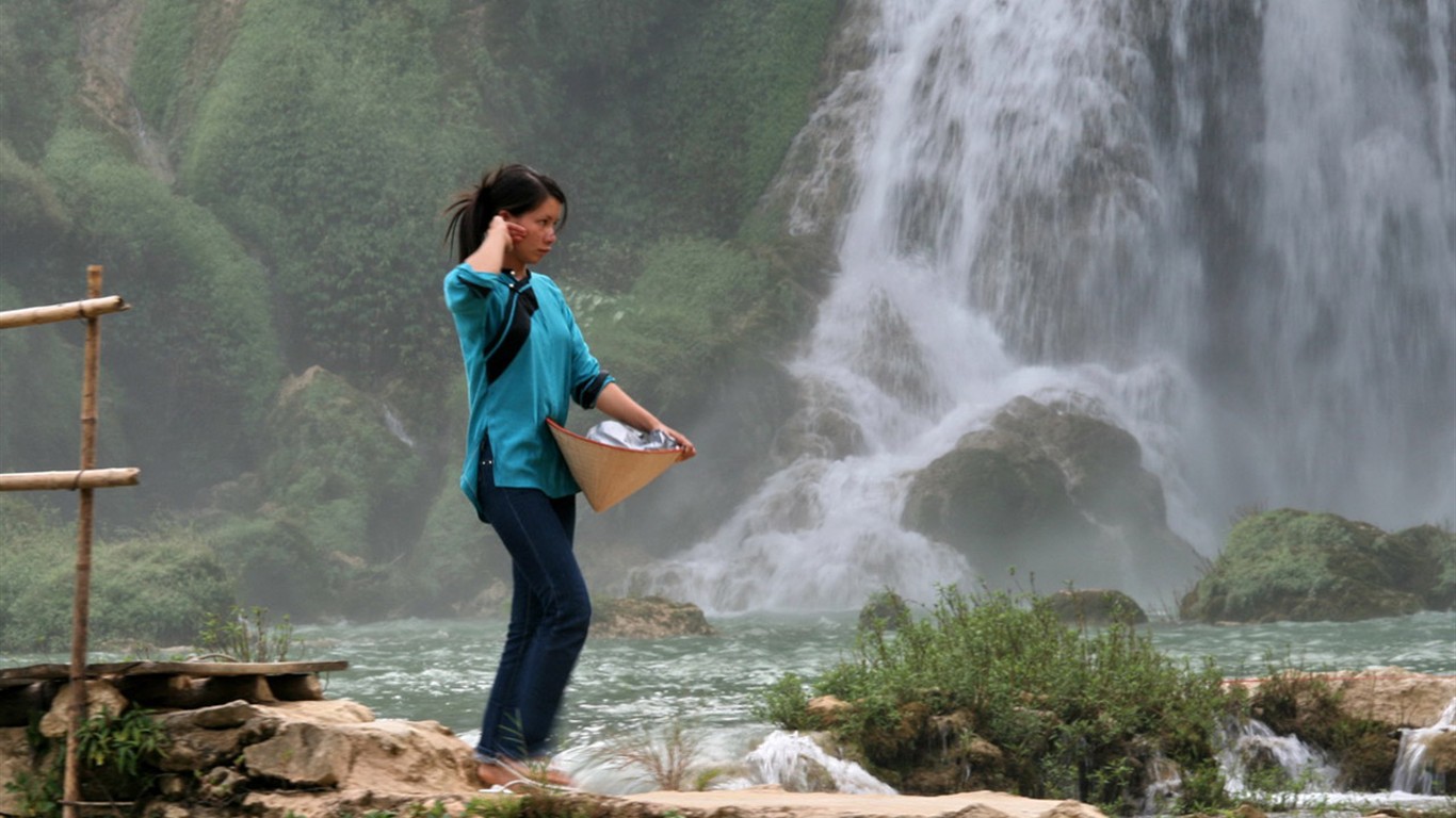 Detian Falls (Minghu Metasequoia práce) #5 - 1366x768