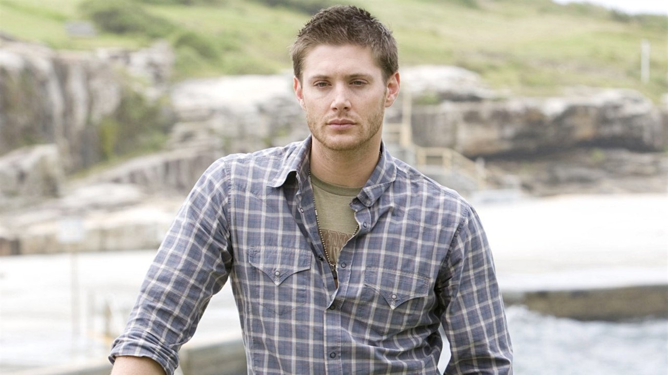 Jensen Ackles wallpaper #2 - 1366x768