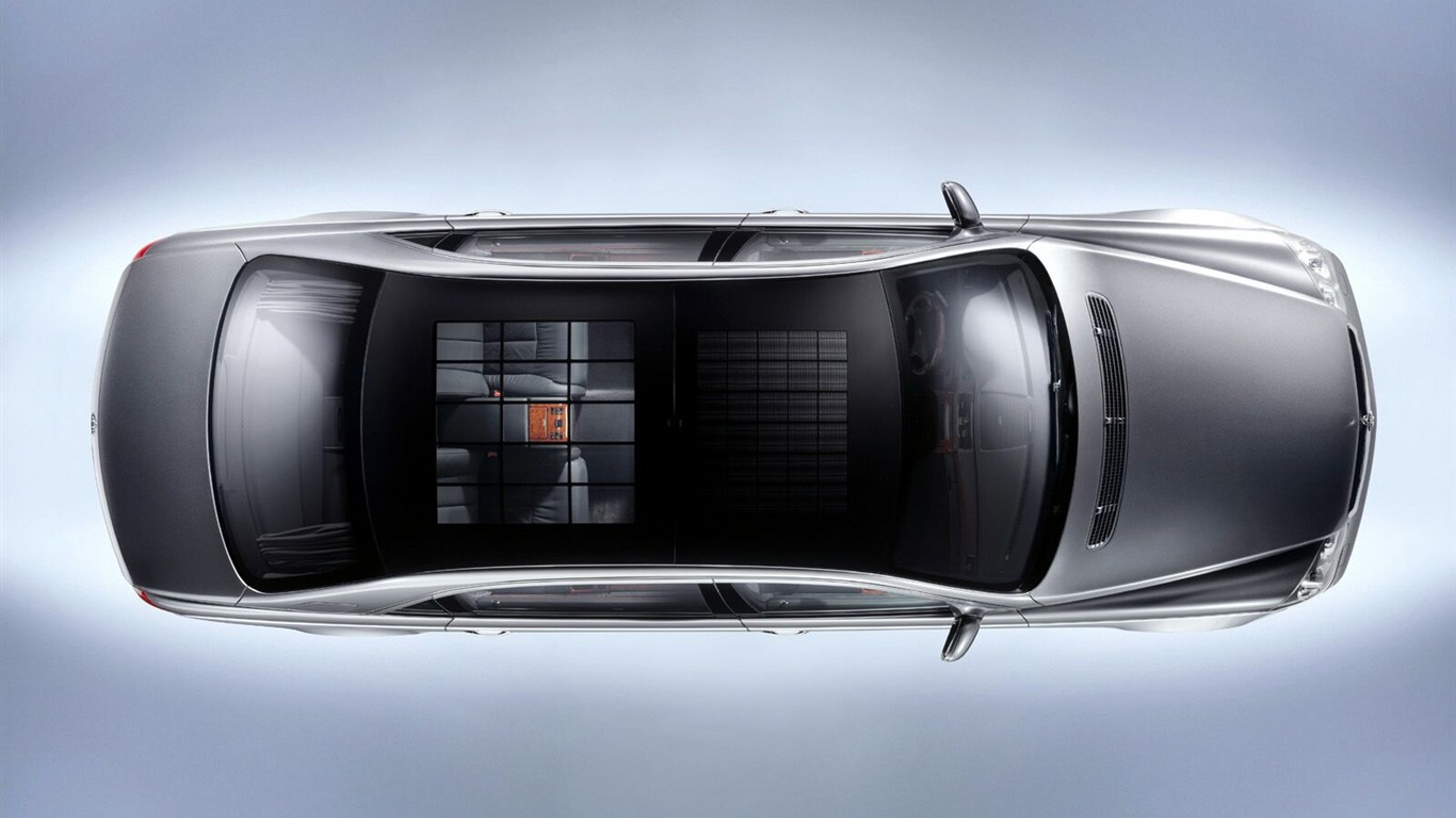 Maybach luxury cars wallpaper #51 - 1366x768