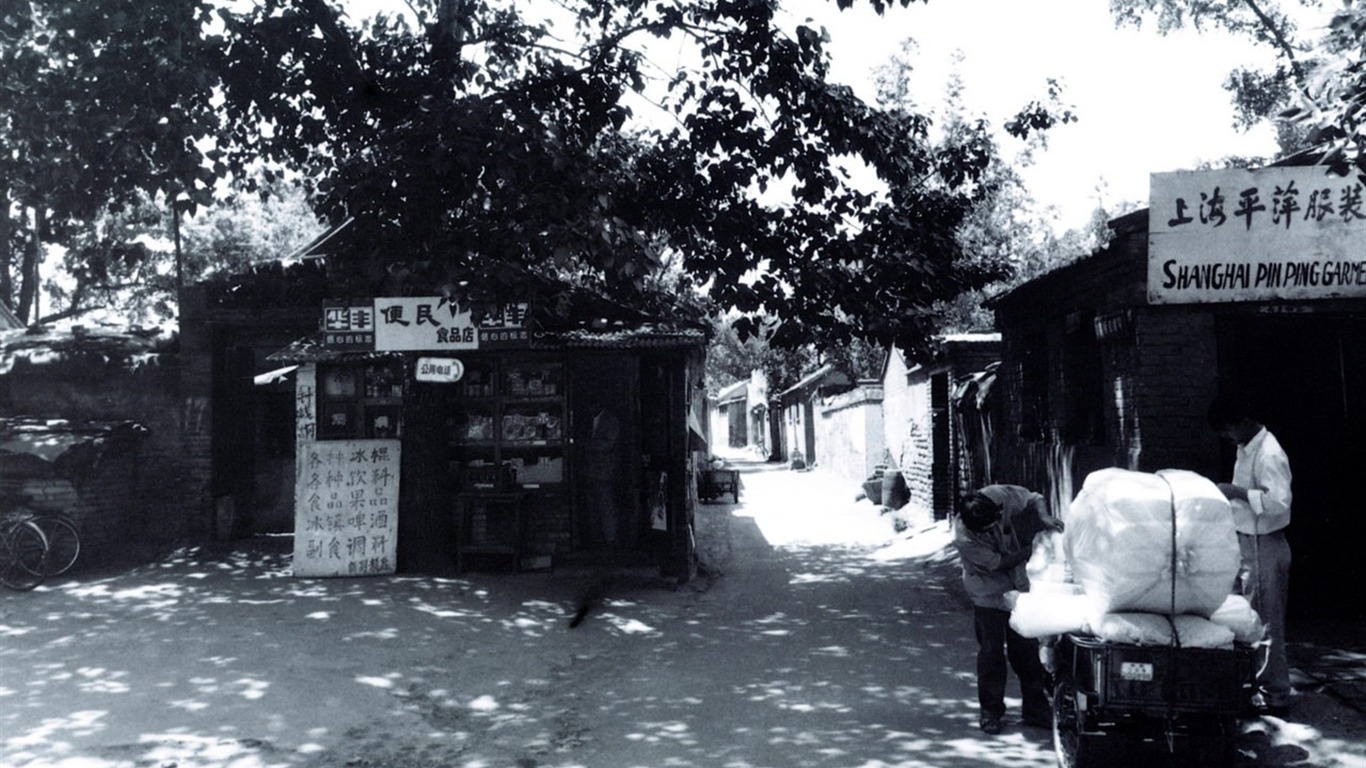 Old Hutong life for old photos wallpaper #24 - 1366x768