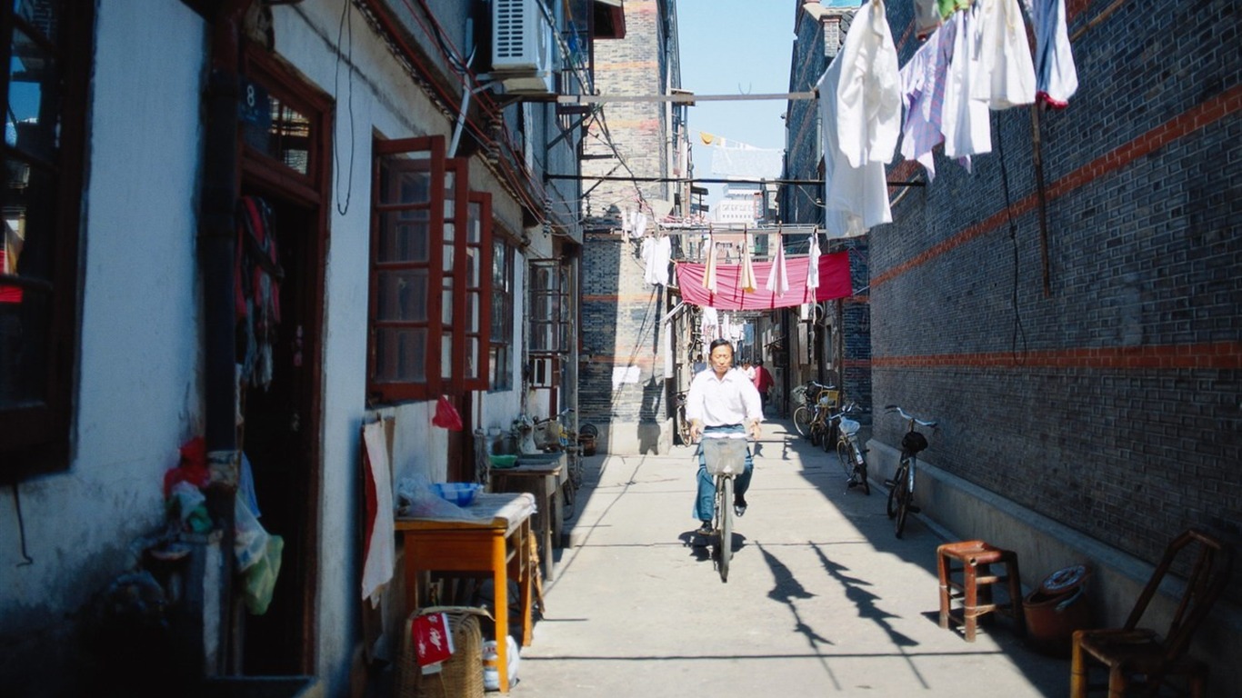Old Hutong life for old photos wallpaper #35 - 1366x768