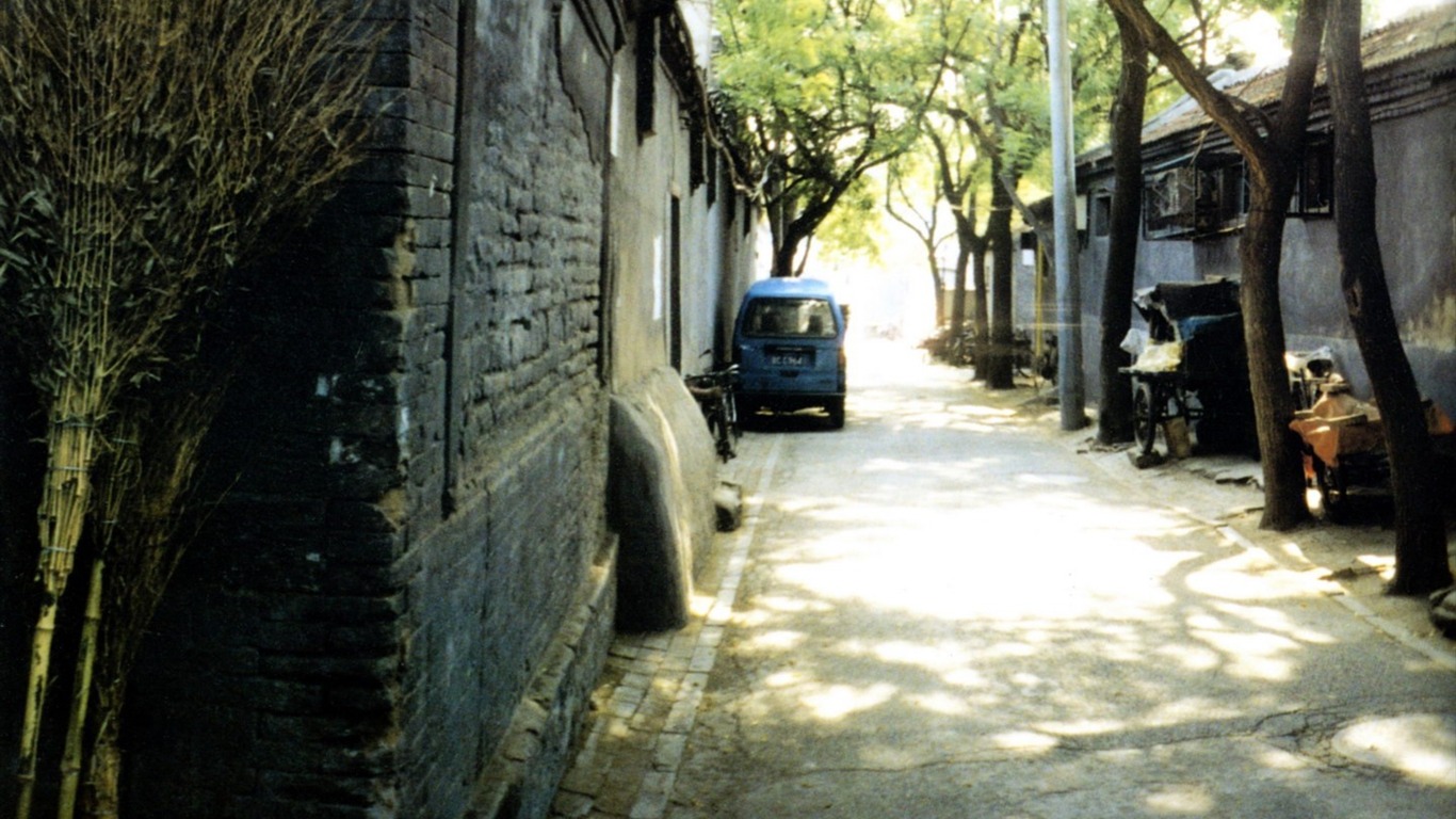 Old Hutong life for old photos wallpaper #40 - 1366x768