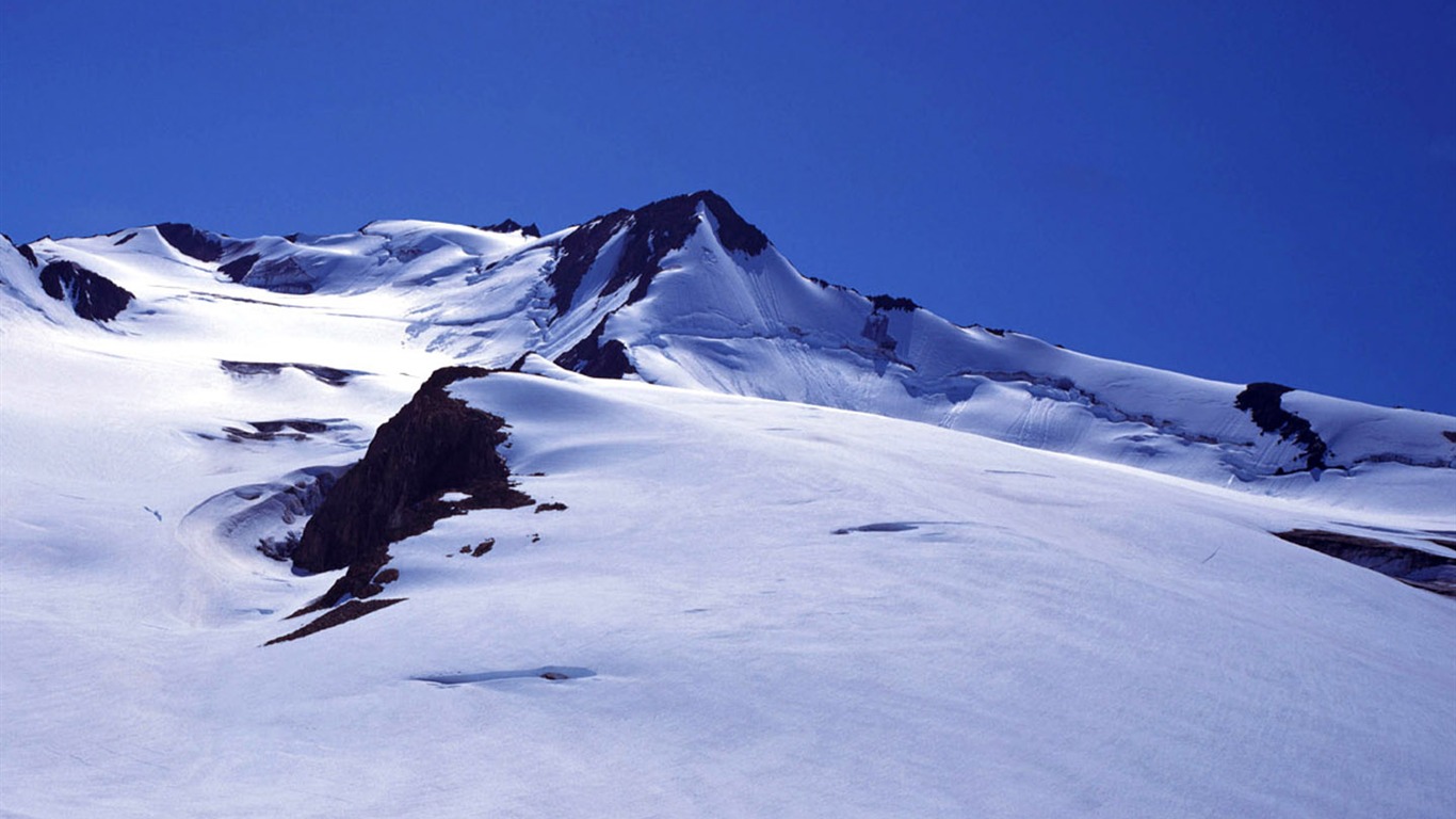 fondos de escritorio de alta definición de invierno la nieve fresca escena #17 - 1366x768