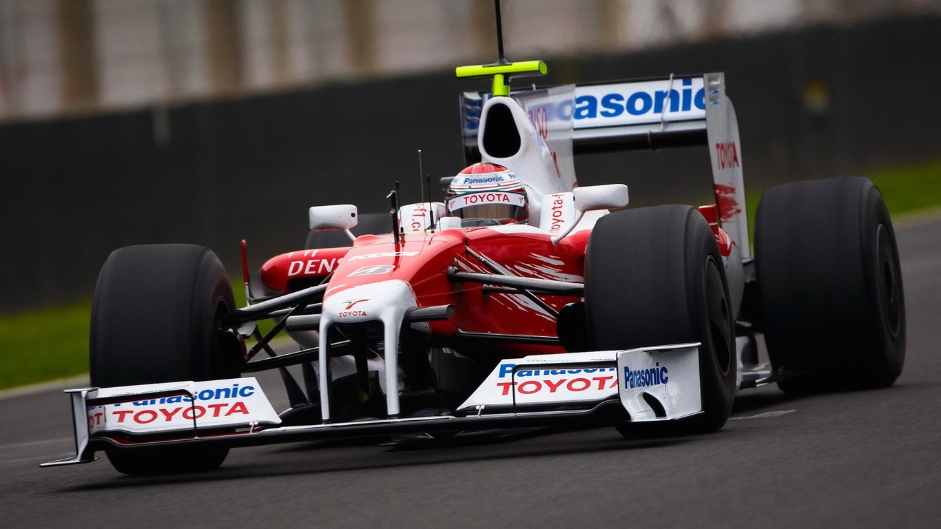 トヨタ2009 TF109は、F1カーの壁紙 #9 - 1366x768