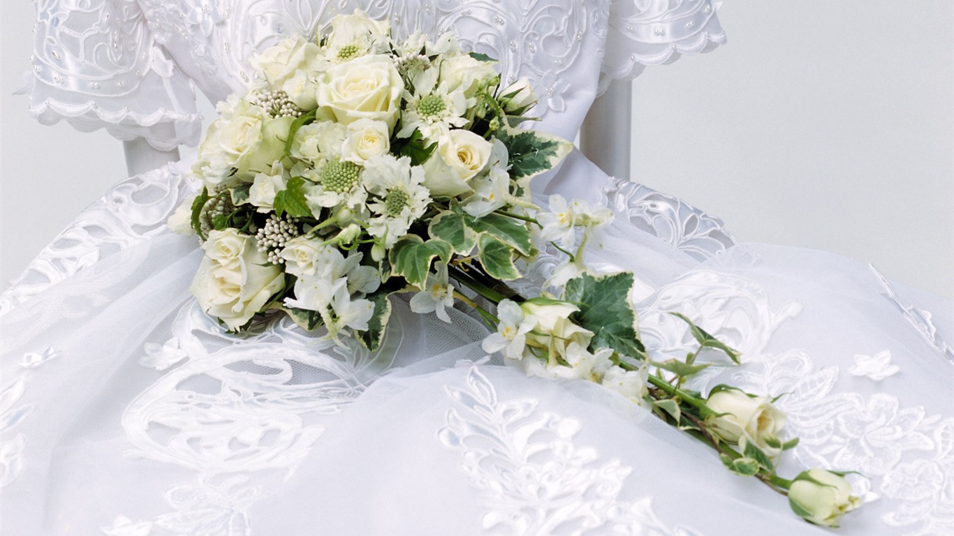結婚式の花の結婚指輪の壁紙(1) #3 - 1366x768