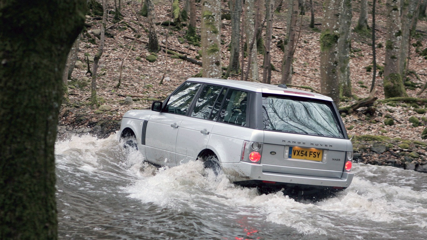 Tapety Land Rover Album #17 - 1366x768