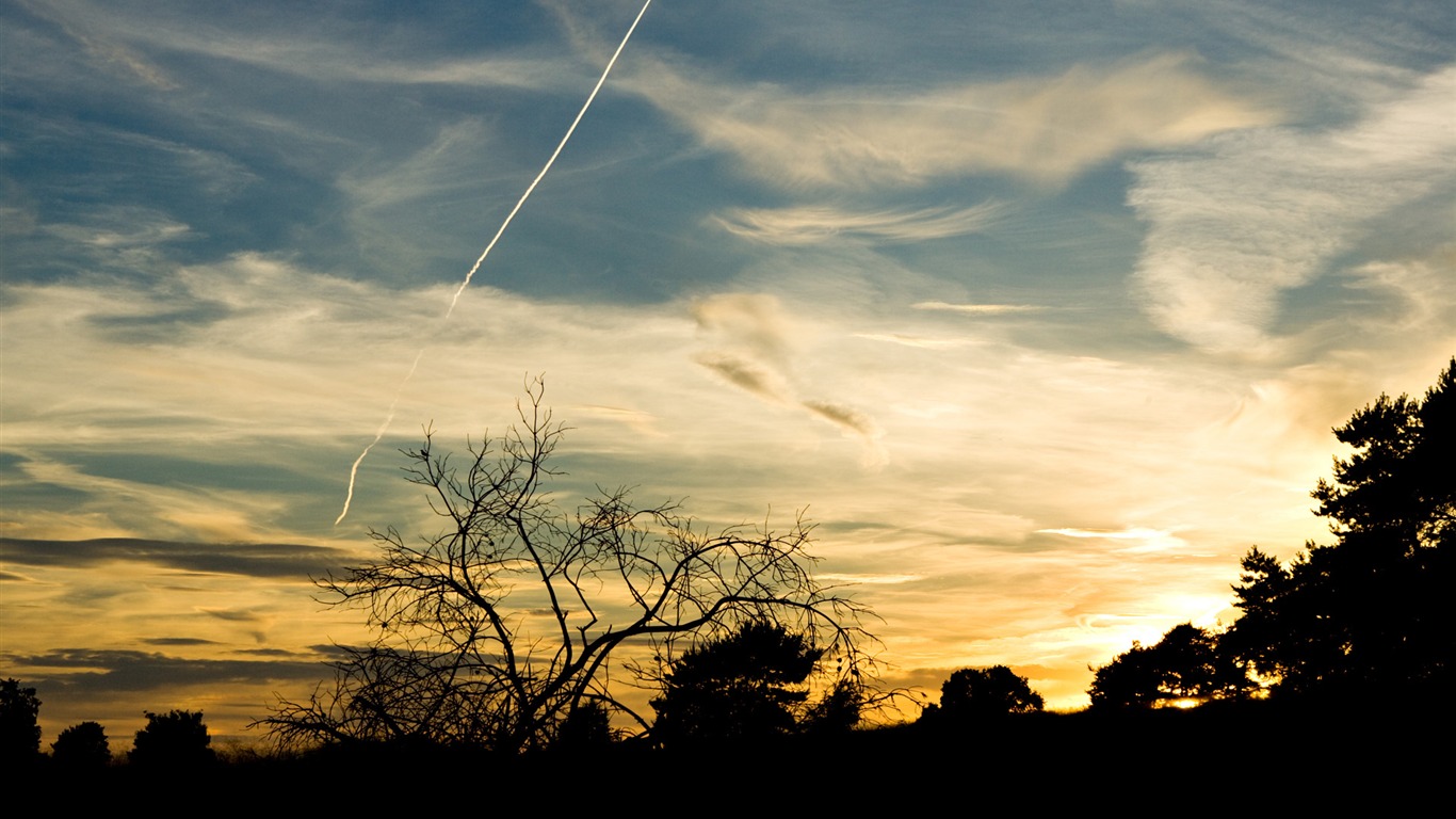 Glow du coucher du soleil HD Wallpaper exquise (1) #15 - 1366x768