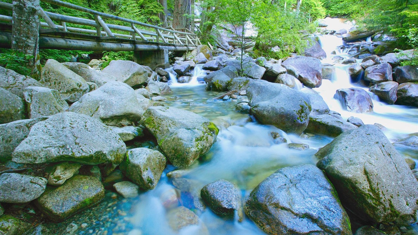 lacs et de montagnes magnifiques fonds d'écran #6 - 1366x768