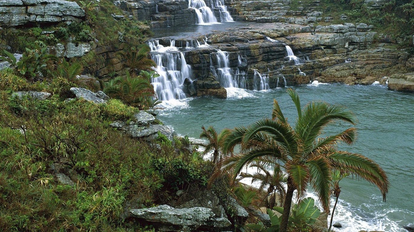 lacs et de montagnes magnifiques fonds d'écran #18 - 1366x768