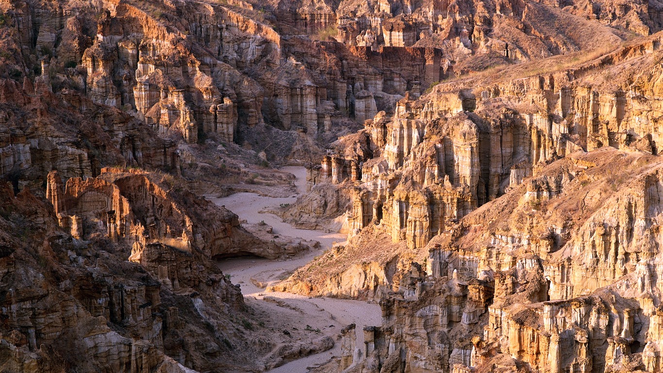 中国の壮大な川や山の壁紙 #5 - 1366x768