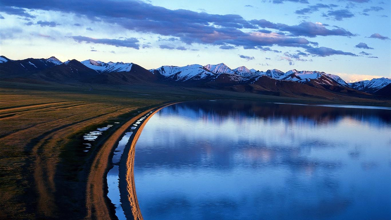 中国の壮大な川や山の壁紙 #15 - 1366x768