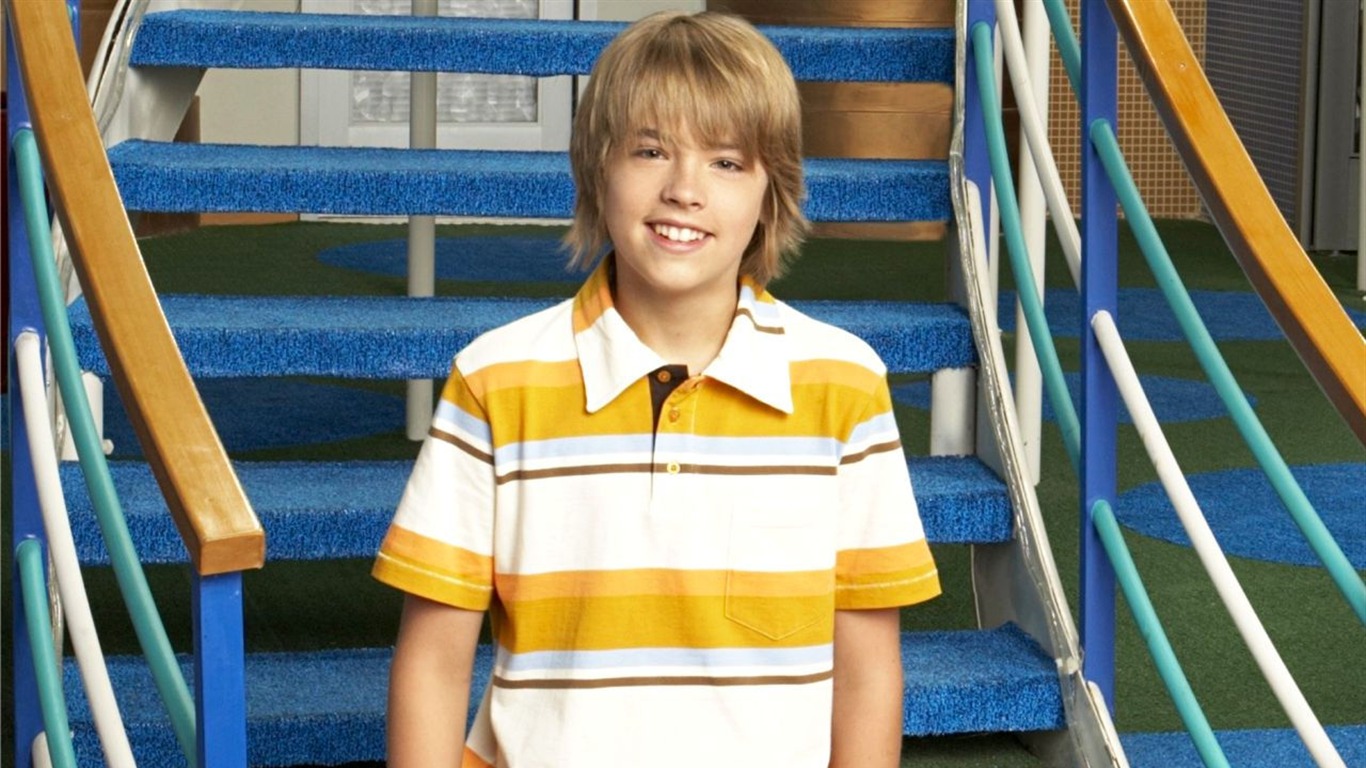 The Suite Life on Deck wallpaper #6 - 1366x768