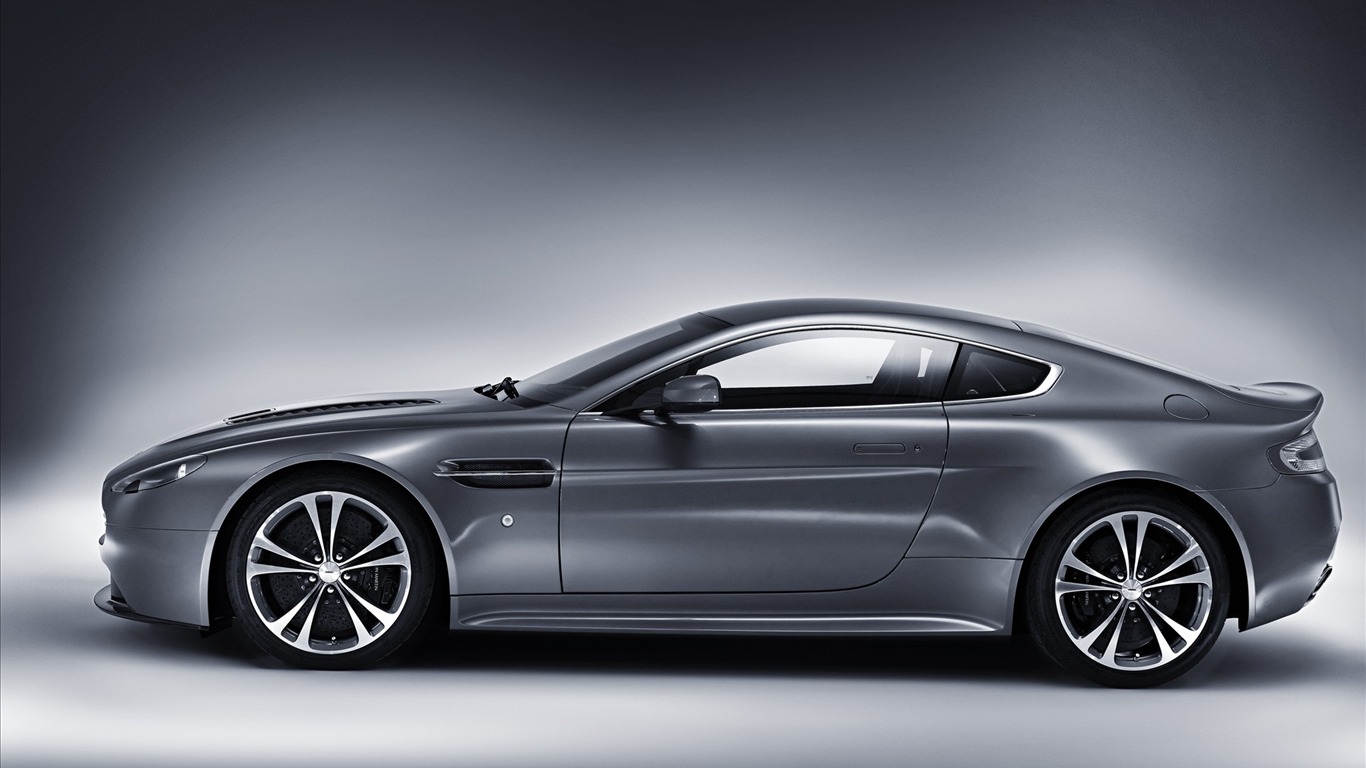 Tapety na plochu Aston Martin (4) #10 - 1366x768