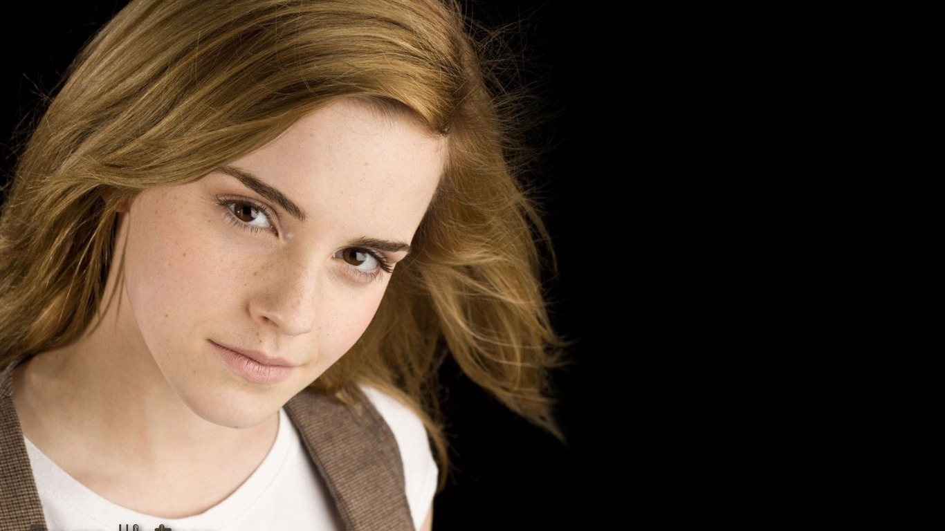 Emma Watson hermoso fondo de pantalla #3 - 1366x768