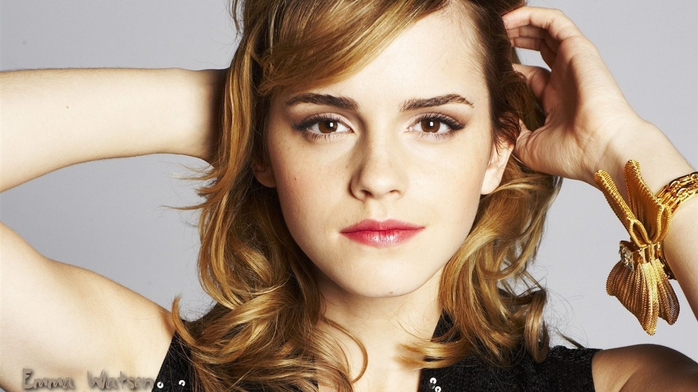 Emma Watson beautiful wallpaper #13 - 1366x768