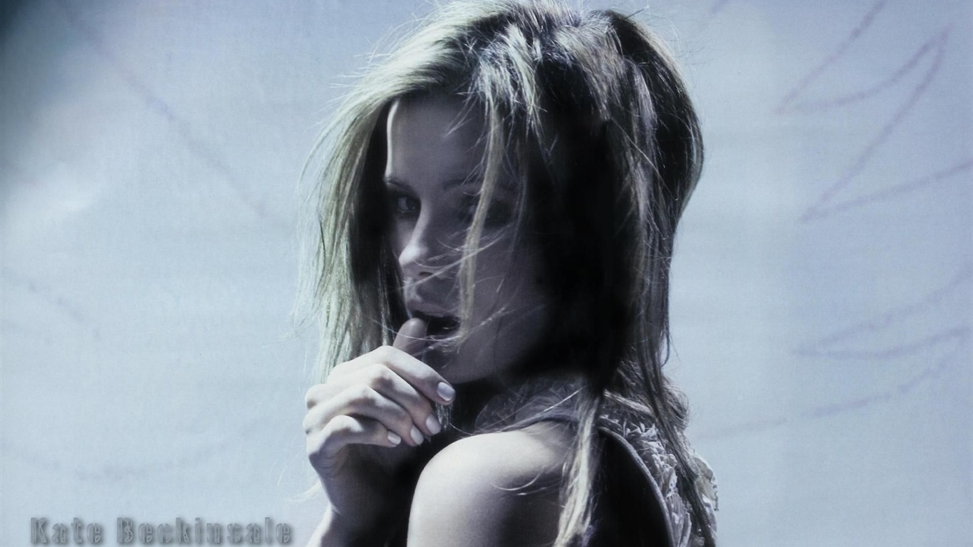 Kate Beckinsale schöne Tapete #4 - 1366x768