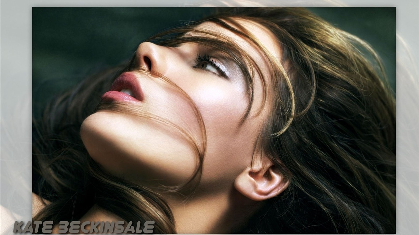 Kate Beckinsale 아름다운 벽지 #10 - 1366x768