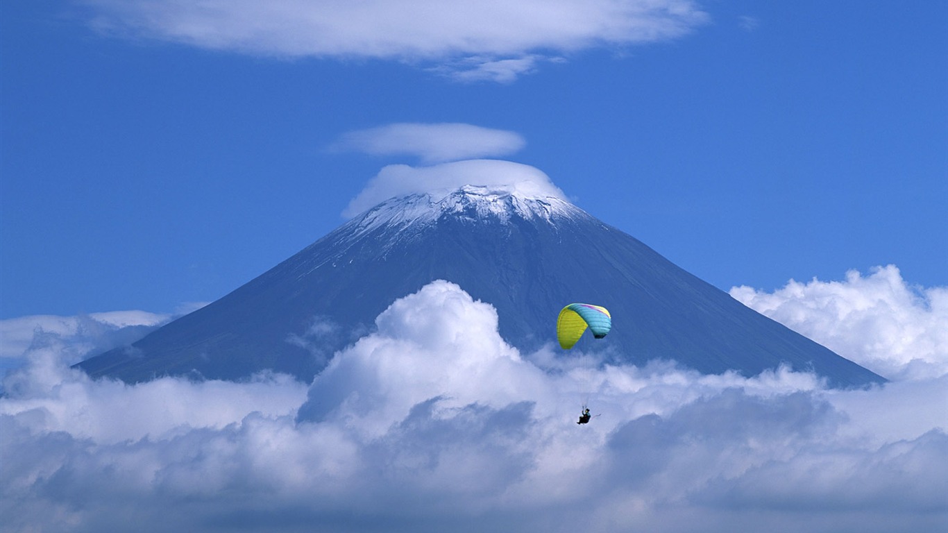 Mount Fuji, Japonsko tapety (1) #7 - 1366x768