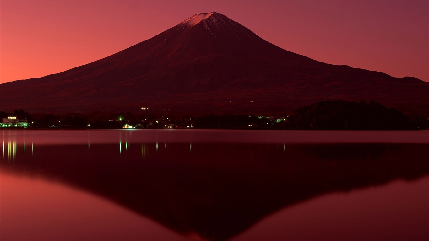 Mount Fuji, Japan wallpaper (1) #11 - 1366x768