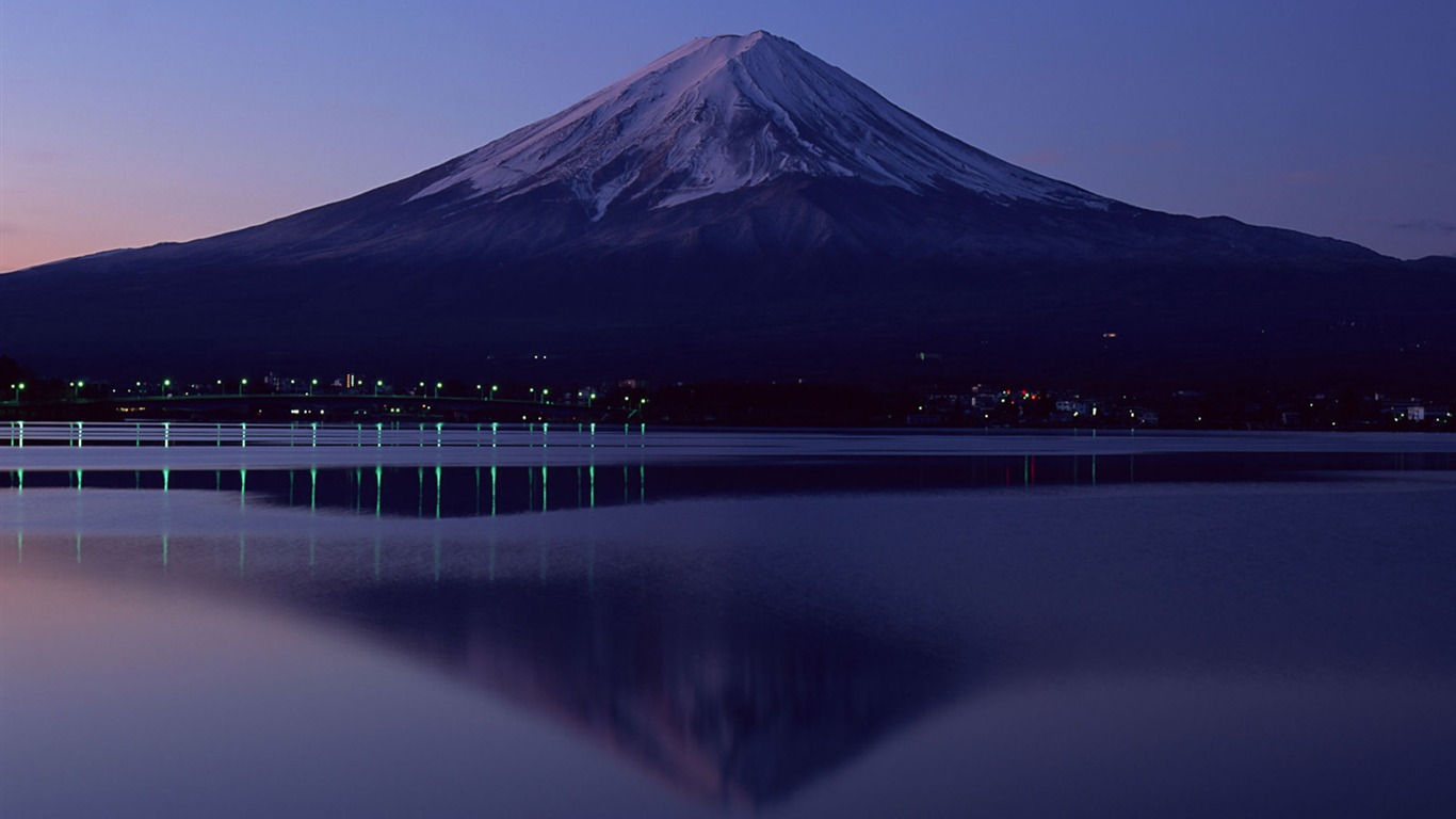 Гора Фудзи, Япония обои (2) #11 - 1366x768