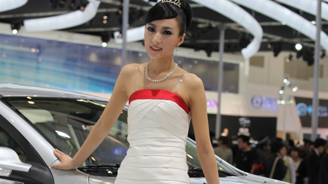 2010 v Pekingu Mezinárodním autosalonu krása (1) (vítr honí mraky práce) #39 - 1366x768