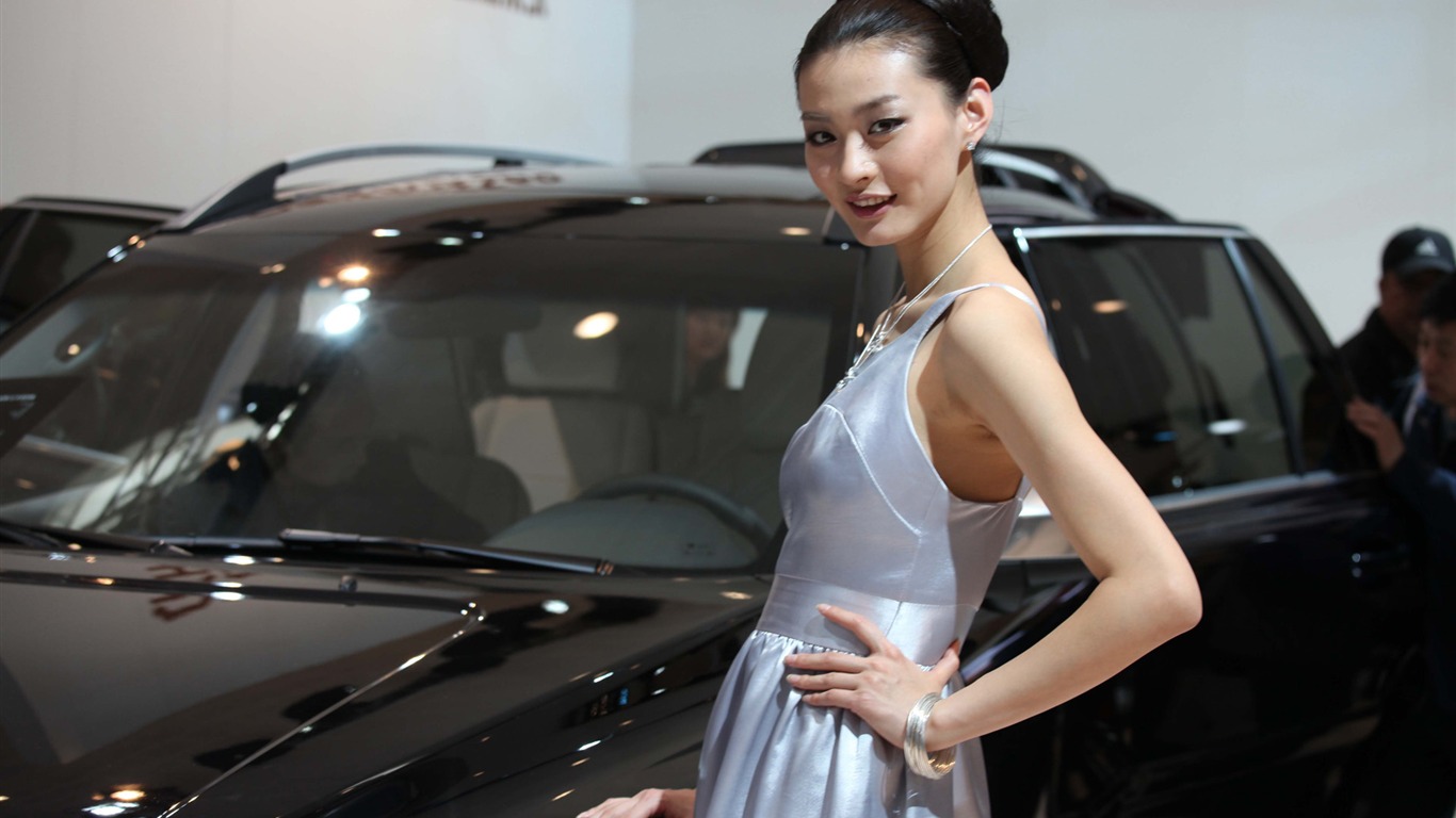 2010北京国际车展 美女(二) (追云的风作品)25 - 1366x768