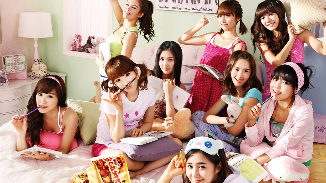 Girls Generation Wallpaper (2) #1 - 1366x768