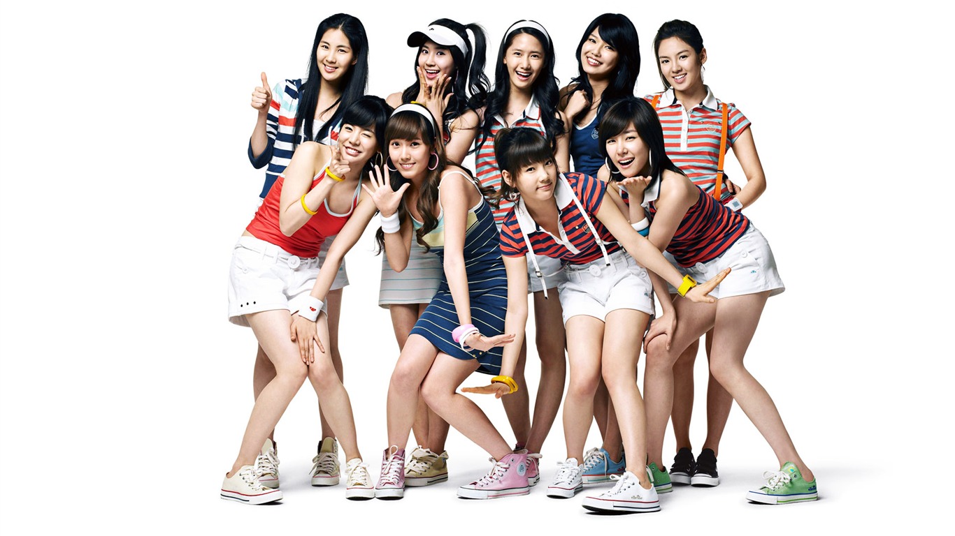 Fond d'écran Generation Girls (2) #7 - 1366x768