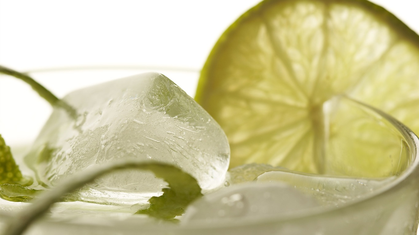 Drinks Close-up Wallpaper (2) #18 - 1366x768