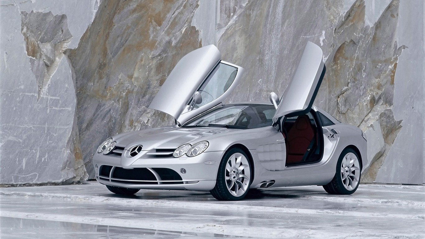 Mercedes Wallpaper (3) #3 - 1366x768