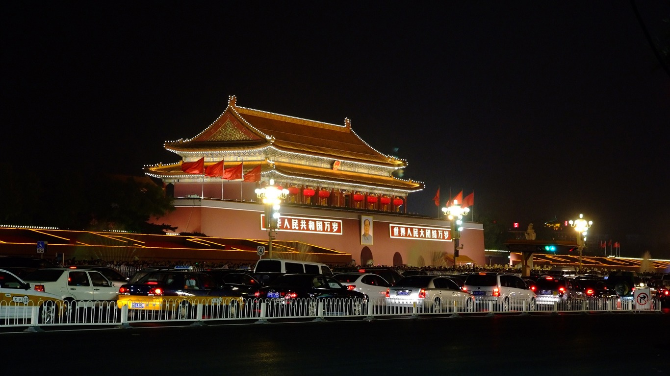 Tiananmen Square nuit colorée (œuvres barres d'armature) #7 - 1366x768