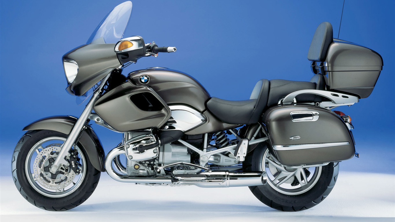 BMW motorcycle wallpapers (2) #19 - 1366x768