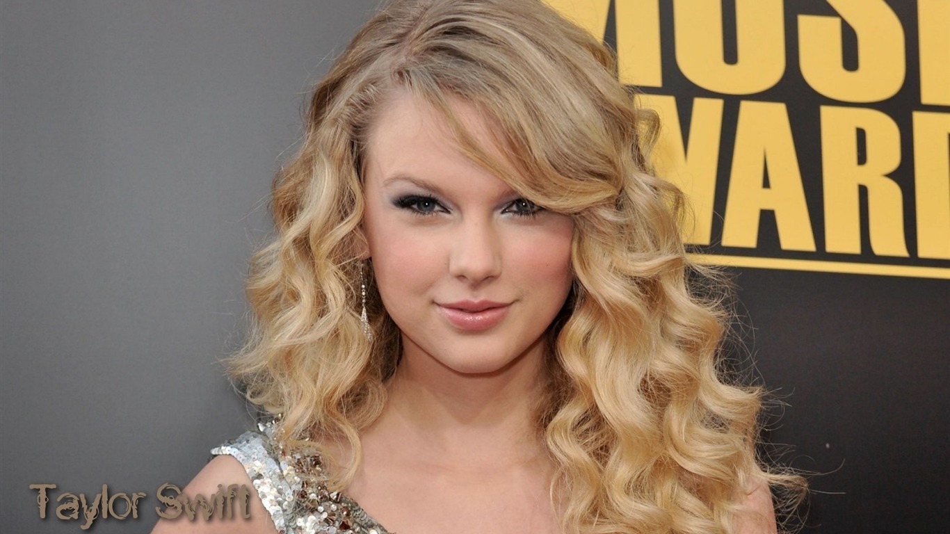 Taylor Swift beau fond d'écran #11 - 1366x768