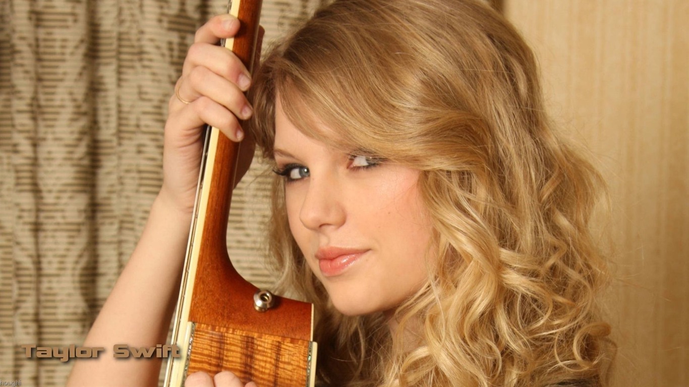 Taylor Swift beau fond d'écran #29 - 1366x768
